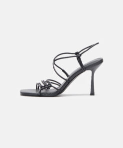 ZIGN SANDALS - SIZE 37