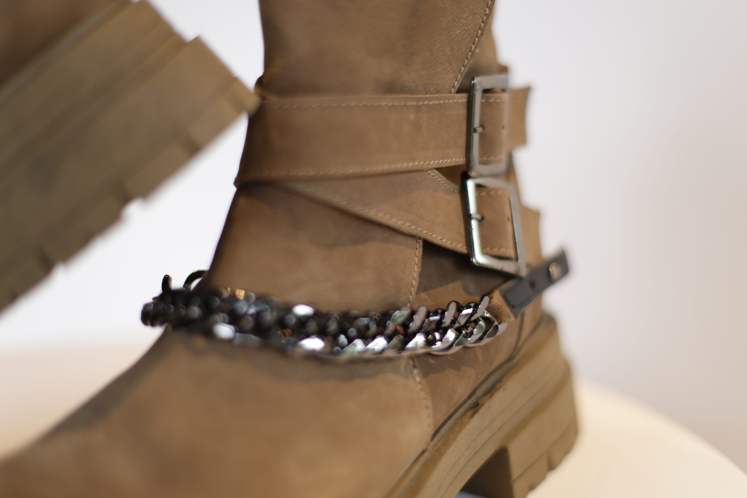 INUOVO - SIZE 41 - Image 5